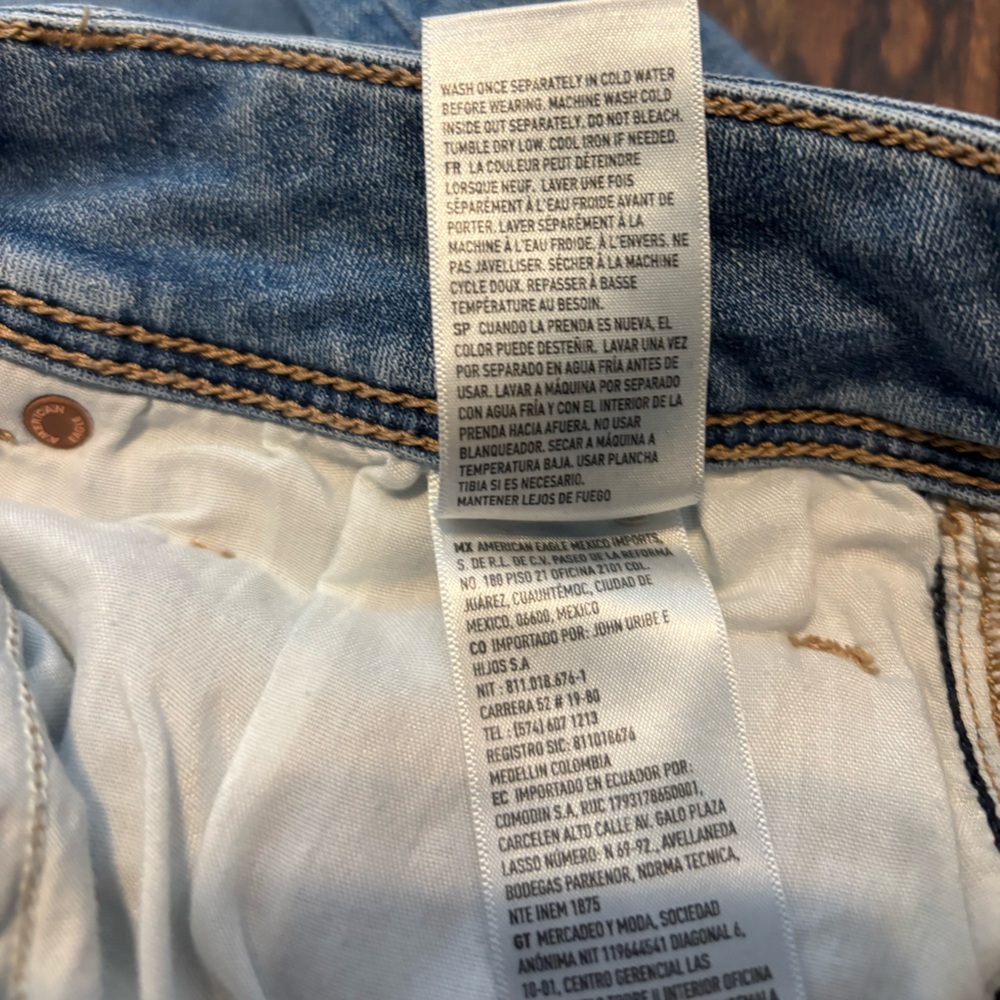 American Eagle Plus Size Wideleg Flare Next Level Stretch Jeans - Picture 4 of 5